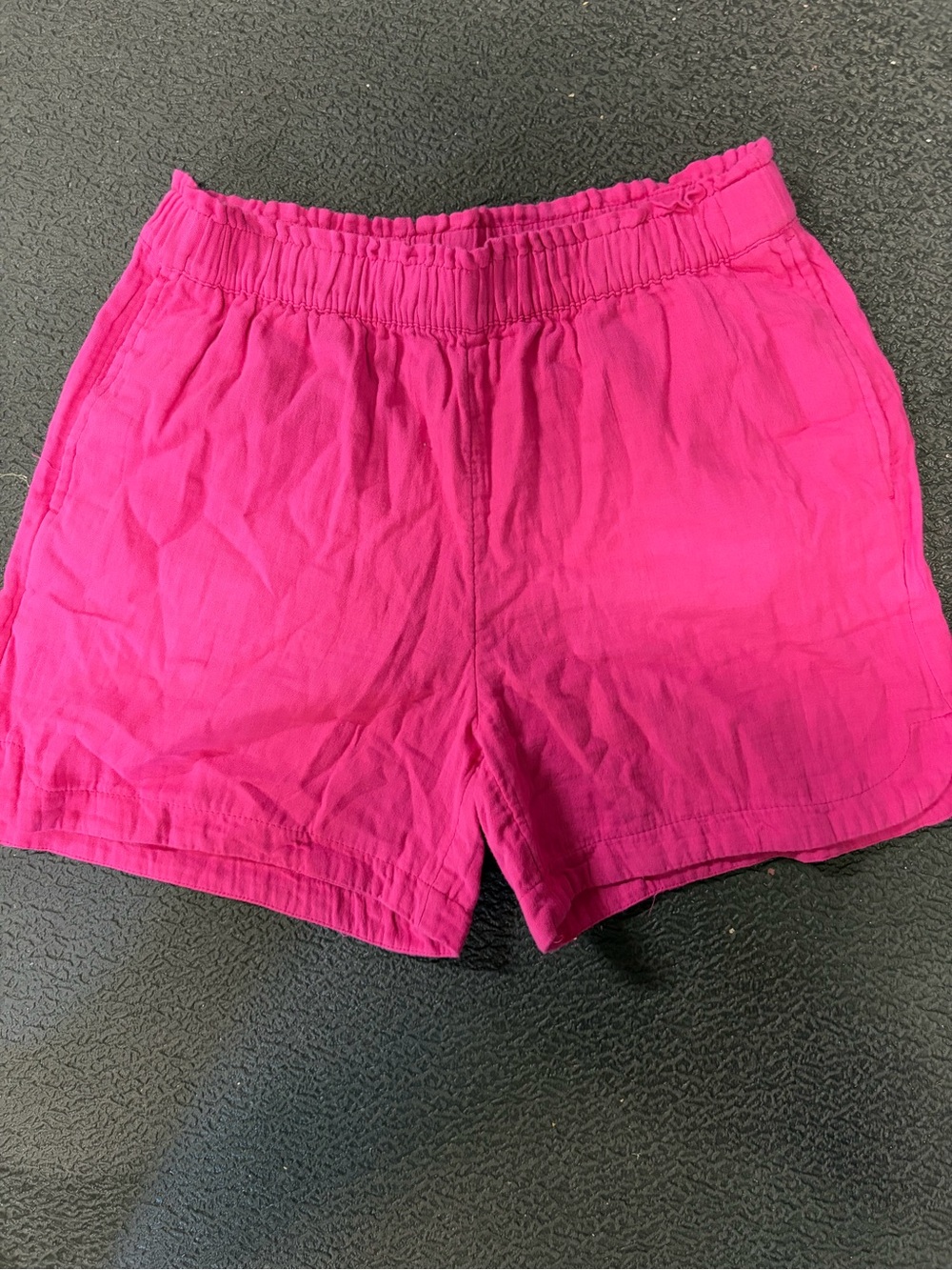 Old Navy Hot Pink Elastic-Waist Casual Shorts